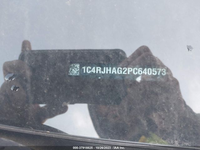 1C4RJHAG2PC640573 Jeep Grand Cherokee Altitude
