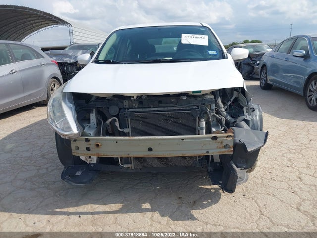2015 NISSAN VERSA 1.6 SV VIN: 3N1CN7AP5FL931465