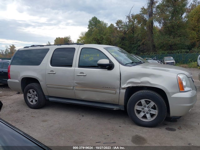 2013 GMC YUKON XL 1500 SLT VIN: 1GKS2KE75DR137011