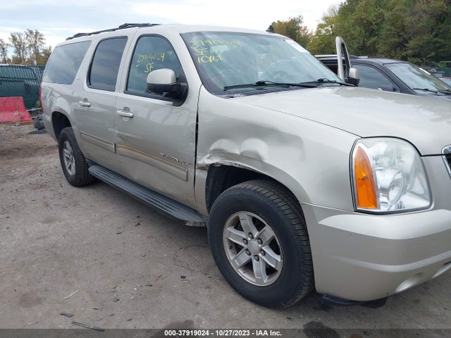 2013 GMC YUKON XL 1500 SLT VIN: 1GKS2KE75DR137011