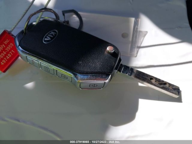 3KPF24AD5ME376851 KIA FORTE FE