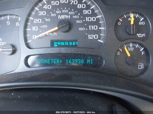 2005 CHEVROLET SILVERADO 1500 LT VIN: 2GCEC13T551261158