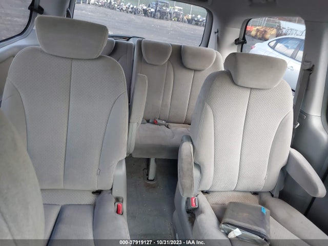 2007 HYUNDAI ENTOURAGE GLS/SE/LIMITED VIN: KNDMC233376030384