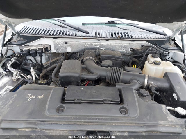 Ford Expedition Limited 2014 1FMJU2A58EEF23559 Image 10