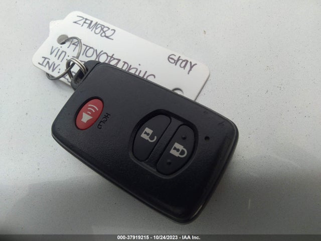 Toyota Prius Two 2014 JTDKN3DU7E1773333 Image 11