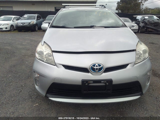 Toyota Prius Two 2014 JTDKN3DU7E1773333 Image 12
