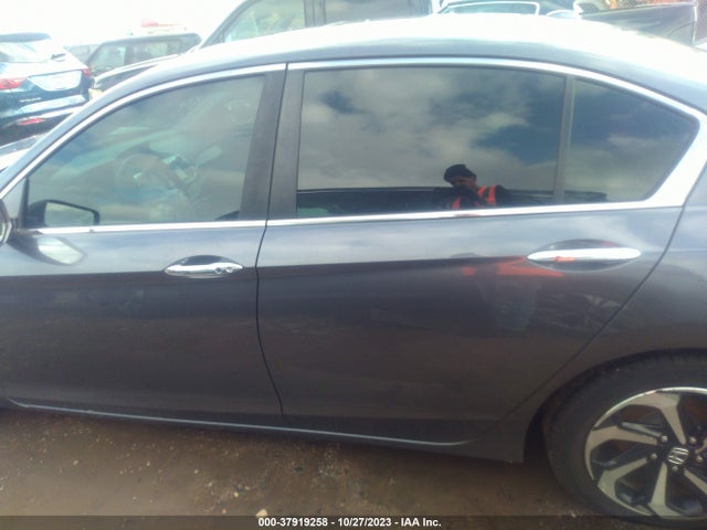 Honda k24w1 2016 1HGCR2F75GA158732 Image 34