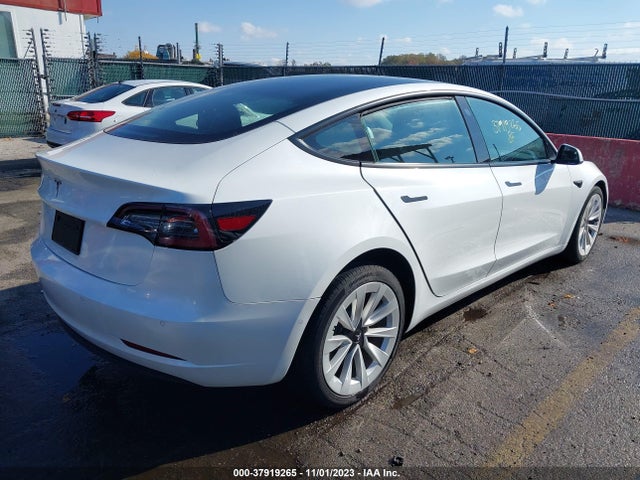 2021 TESLA MODEL 3 STANDARD RANGE PLUS REAR-WHEEL DRIVE VIN: 5YJ3E1EA1MF041959