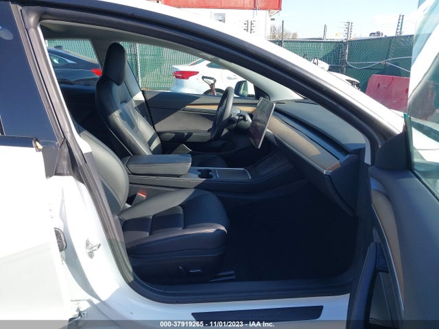 2021 TESLA MODEL 3 STANDARD RANGE PLUS REAR-WHEEL DRIVE VIN: 5YJ3E1EA1MF041959
