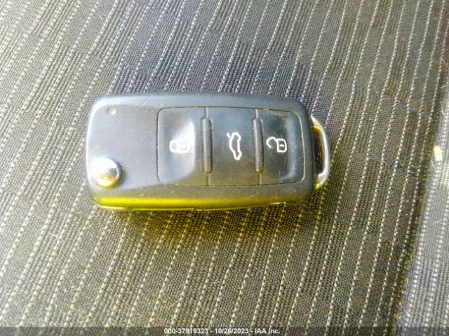 2017 VOLKSWAGEN TIGUAN WVGAV7AX4HK054908 Photo 10