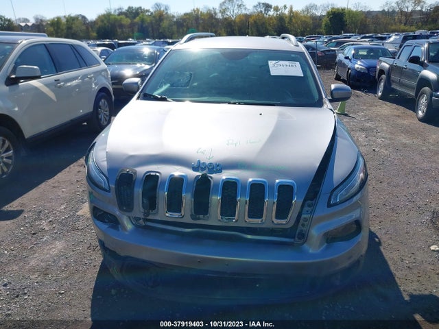 2018 JEEP CHEROKEE LATITUDE PLUS FWD VIN: 1C4PJLLB2JD590562
