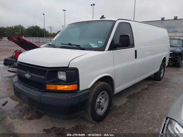 Chevrolet EXPRESS CARGO VAN 2017 1GCWGBFF4H1124114 Image 2
