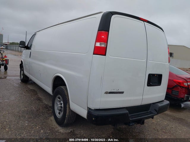 Chevrolet EXPRESS CARGO VAN 2017 1GCWGBFF4H1124114 Image 3