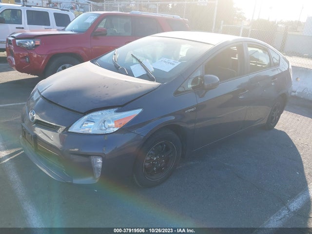 Toyota Prius Four 2015 JTDKN3DU8F2004240 Image 2