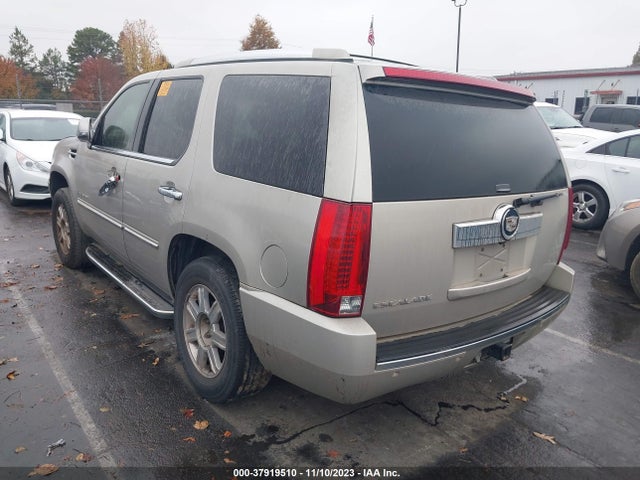 2007 CADILLAC ESCALADE 1GYEC63857R284047 Photo 2