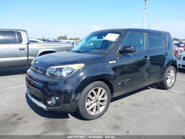 KIA SOUL + 2018 KNDJP3A52J7530457 Image 2