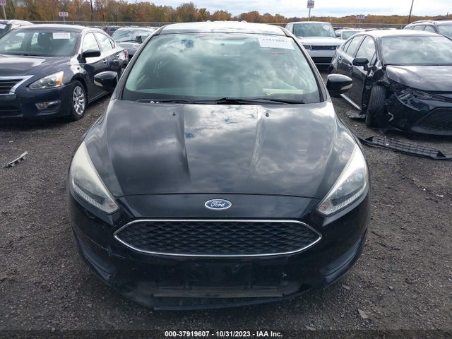 2017 FORD FOCUS SE VIN: 1FADP3F28HL213107