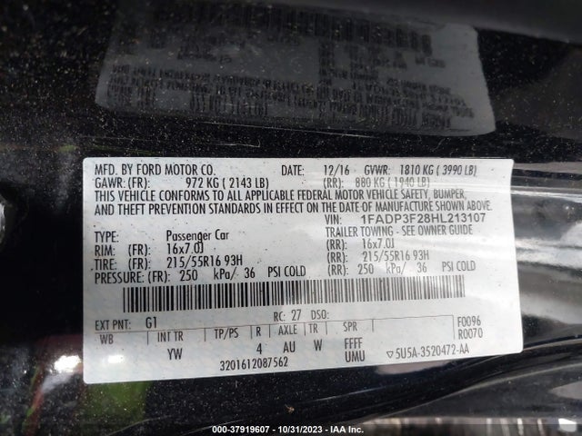 2017 FORD FOCUS SE VIN: 1FADP3F28HL213107