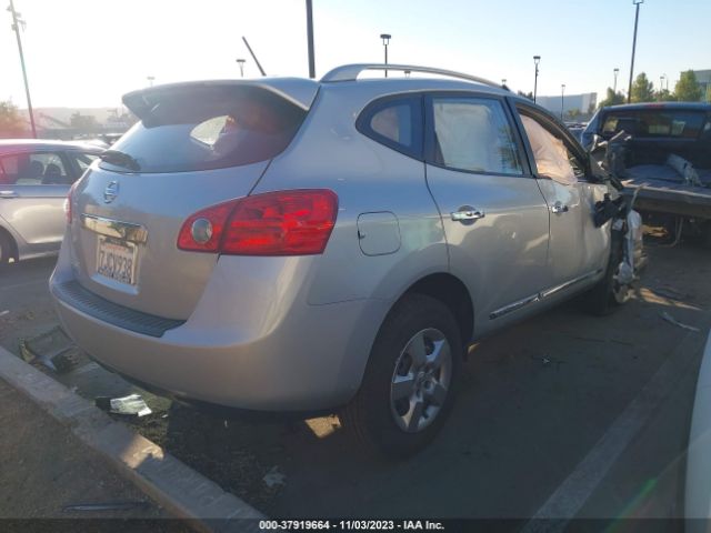 JN8AS5MT5EW104900 Nissan Rogue Select S