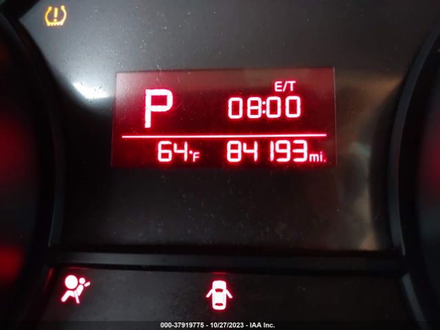 KNDMB5C14G6161746 KIA SEDONA LX