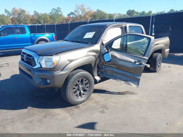 Toyota Tacoma Prerunner 2015 3TMJU4GN1FM189829 Image 2