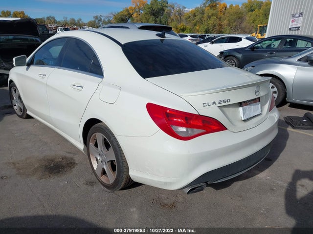 2015 MERCEDES-BENZ CLA 250 VIN: WDDSJ4EB8FN163424