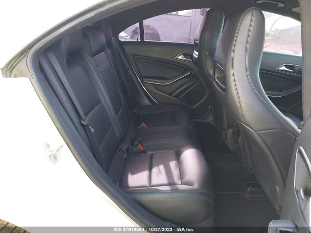 2015 MERCEDES-BENZ CLA 250 VIN: WDDSJ4EB8FN163424