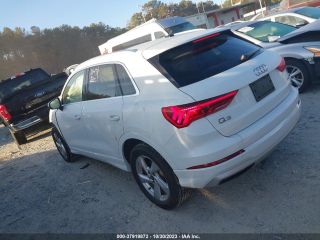 WA1AUCF30M1130222 Audi Q3 PREMIUM