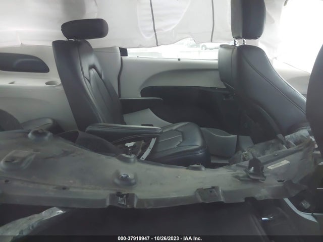 2C4RC1BG2NR153622 Chrysler Pacifica Touring L