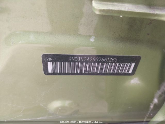 KNDJN2A26G7861265 KIA Soul Base