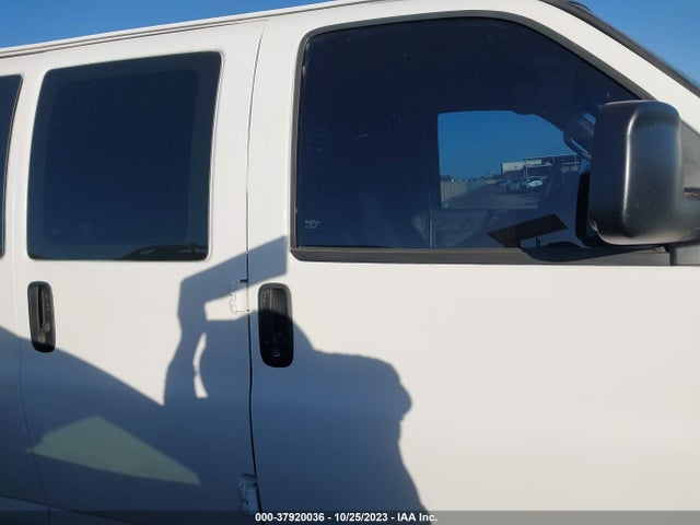 Chevrolet EXPRESS CARGO VAN 2020 1GCWGAFG9L1228402 Image 13