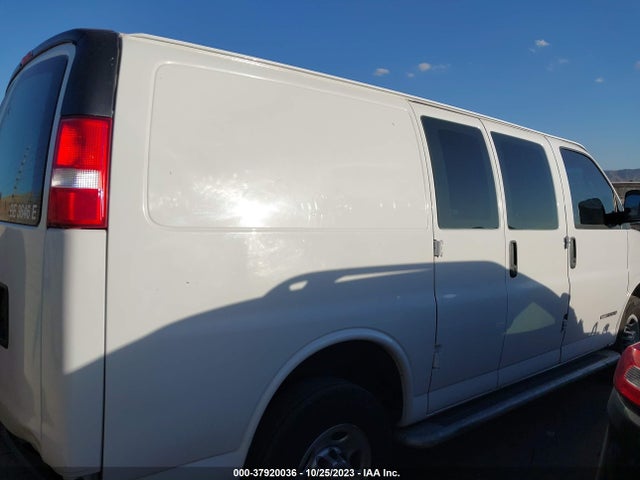 Chevrolet EXPRESS CARGO VAN 2020 1GCWGAFG9L1228402 Image 4