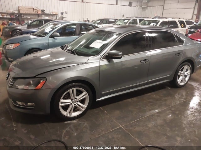 1VWCN7A32EC040440 Volkswagen Passat Tdi Sel Premium
