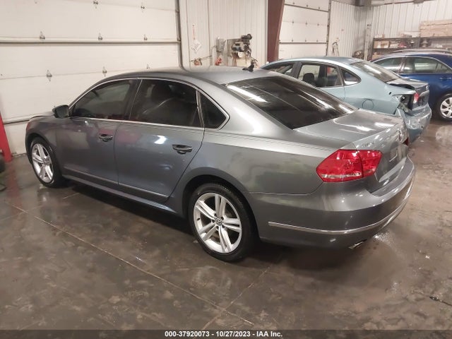 1VWCN7A32EC040440 Volkswagen Passat Tdi Sel Premium