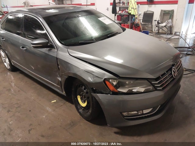 1VWCN7A32EC040440 Volkswagen Passat Tdi Sel Premium
