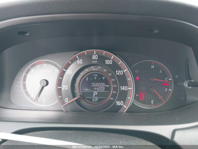 1HGCR2F5XHA146303 Honda Accord Sedan Sport