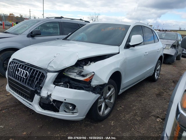 WA1LFAFP6EA014356 Audi Q5 Premium Plus