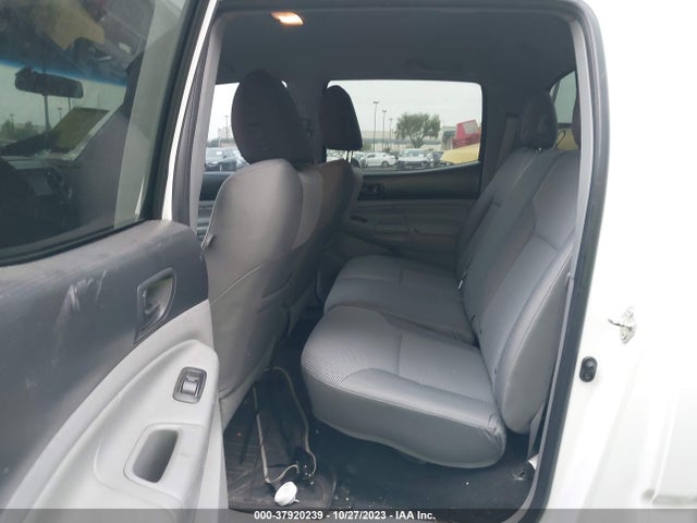 Toyota Tacoma Prerunner 2014 3TMJU4GN6EM168909 Image 8