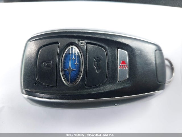 2015 SUBARU OUTBACK 2.5I LIMITED VIN: 4S4BSALC3F3310919