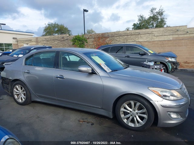 2013 HYUNDAI GENESIS 3.8L VIN: KMHGC4DD4DU247378