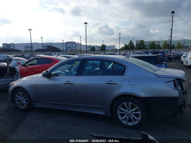 2013 HYUNDAI GENESIS 3.8L VIN: KMHGC4DD4DU247378