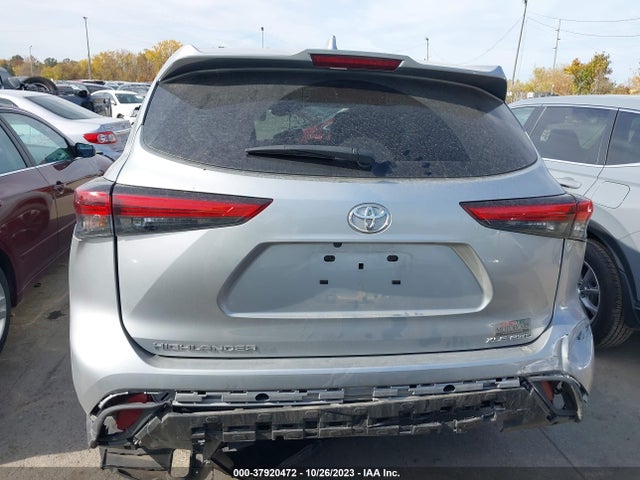 Toyota Highlander Xle 2021 5TDHZRBH3MS557732 Image 15