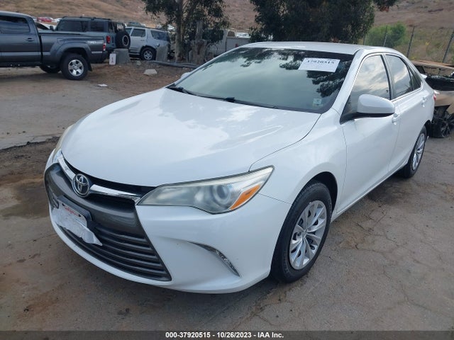 Toyota Camry 2016 4T4BF1FK2GR569667 Image 14
