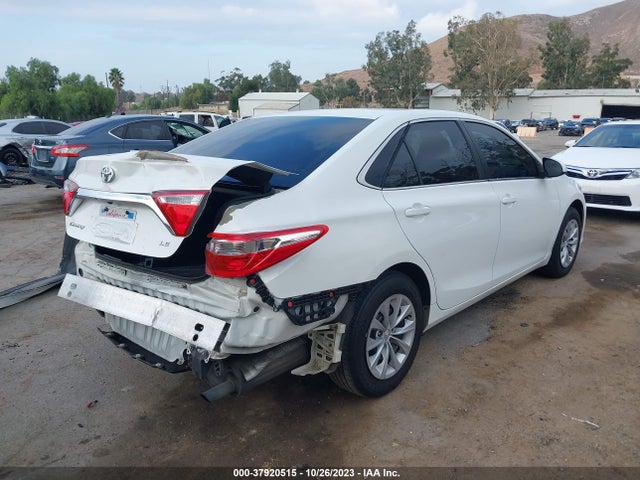 Toyota Camry 2016 4T4BF1FK2GR569667 Image 16