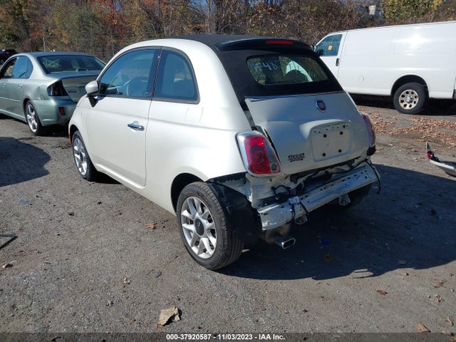 2017 FIAT 500 3C3CFFLR1HT697870 Photo 2
