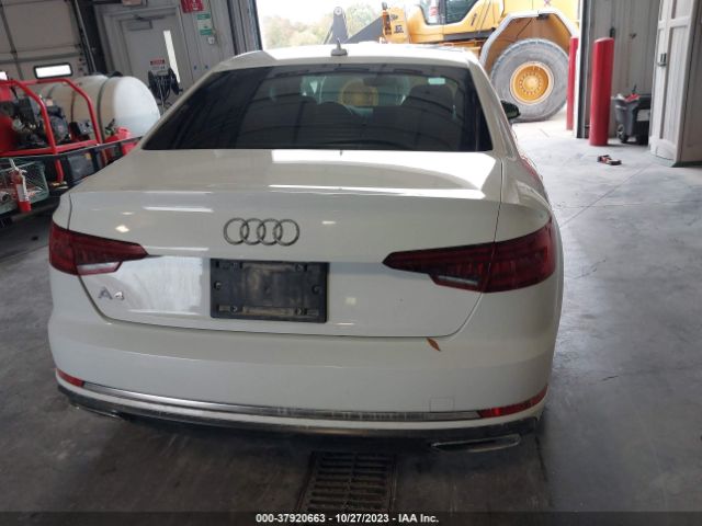 WAUGMAF44KA043530 Audi A4 40 Premium/40 Titanium Premium