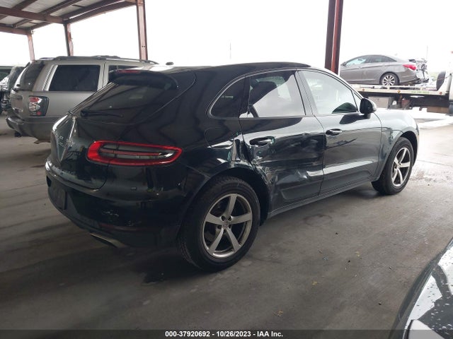2017 PORSCHE MACAN WP1AA2A5XHLB06195 Photo 3