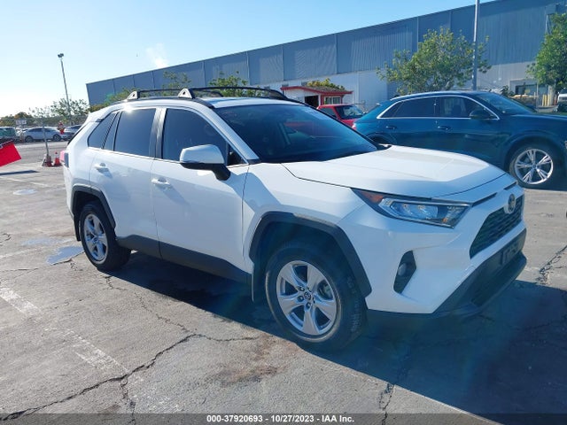 2019 TOYOTA RAV4 XLE VIN: JTMP1RFV0KD022367