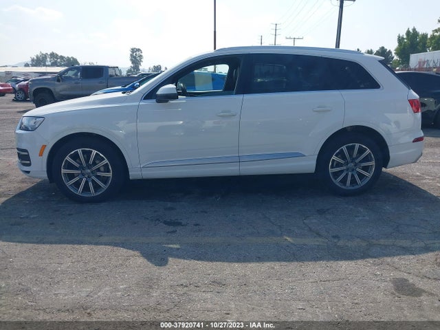 Audi Q7 Premium Plus 2018 WA1LAAF76JD042939 Image 15