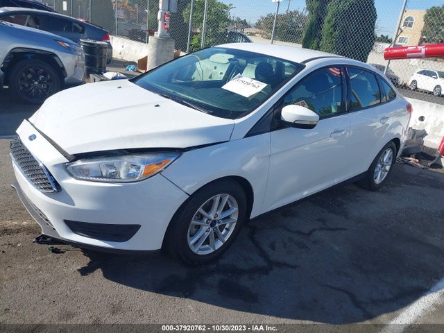 2015 FORD FOCUS SE VIN: 1FADP3F29FL241219